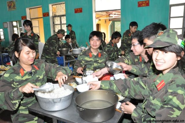 Học sinh trường thpt dân lập Phương Nam với học kỳ "Chúng em là chiến sĩ"