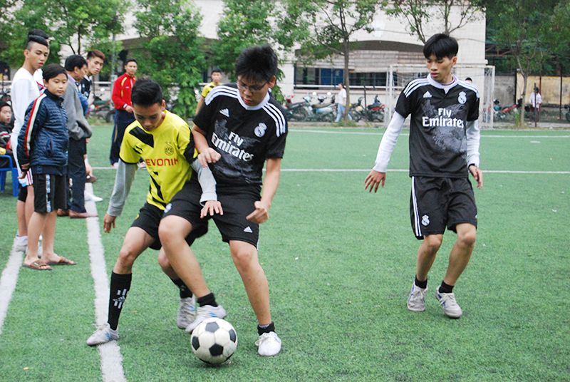 Khai mạc giải bóng đá học sinh trường Phương Nam năm học 2015-2016